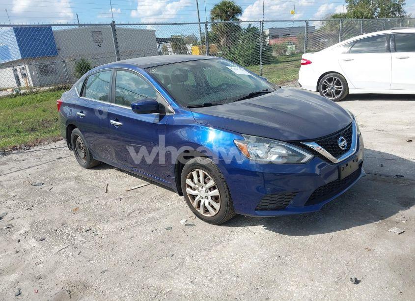 2017 Nissan Sentra SV (VIN 3N1AB7APXHY208586) main photo