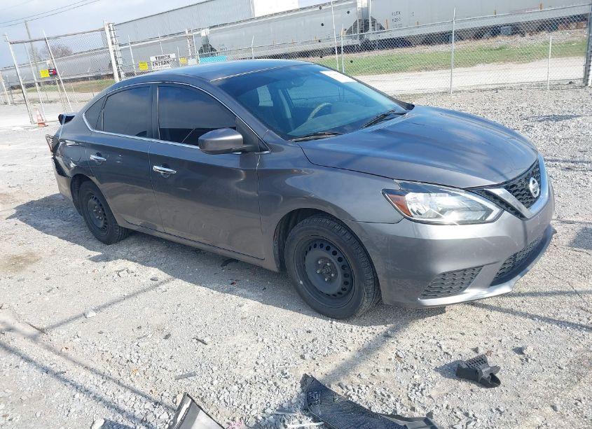 2017 Nissan Sentra S (VIN 3N1AB7APXHY220057) main photo