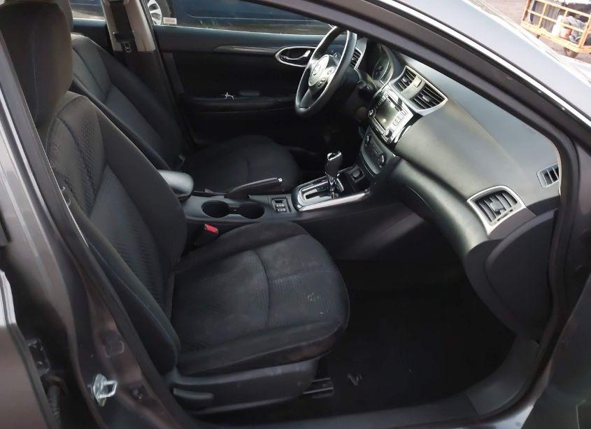 Photo 5 of 2017 Nissan Sentra SR (VIN 3N1AB7APXHY230779)