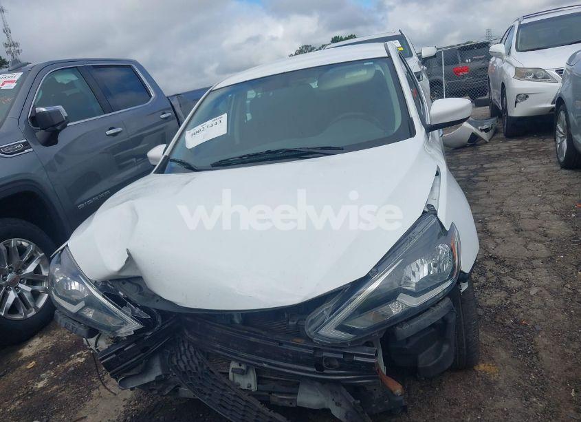 Photo 13 of 2017 Nissan Sentra S (VIN 3N1AB7APXHY234542)