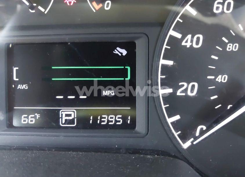 Photo 7 of 2017 Nissan Sentra S (VIN 3N1AB7APXHY236422)