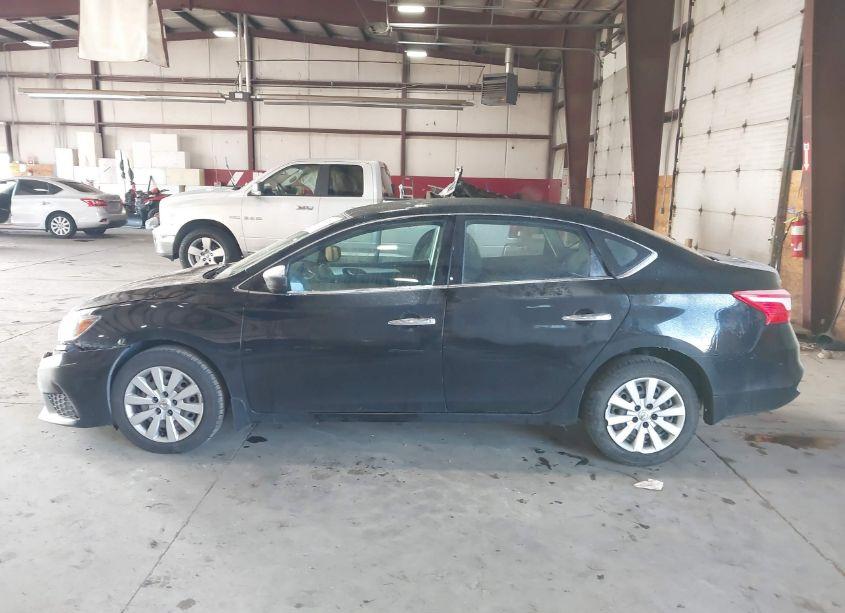 Photo 12 of 2017 Nissan Sentra S (VIN 3N1AB7APXHY237943)