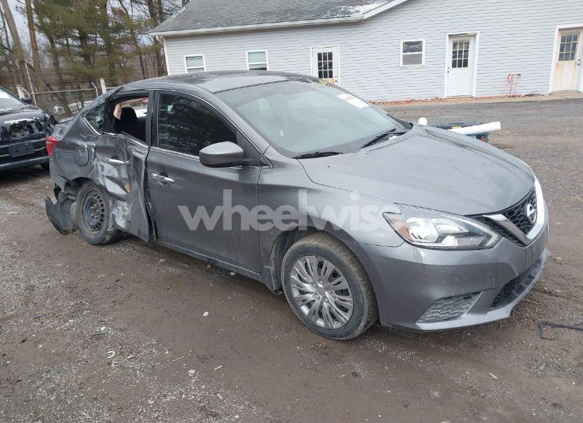 2017 Nissan Sentra S (VIN 3N1AB7APXHY245234) main photo