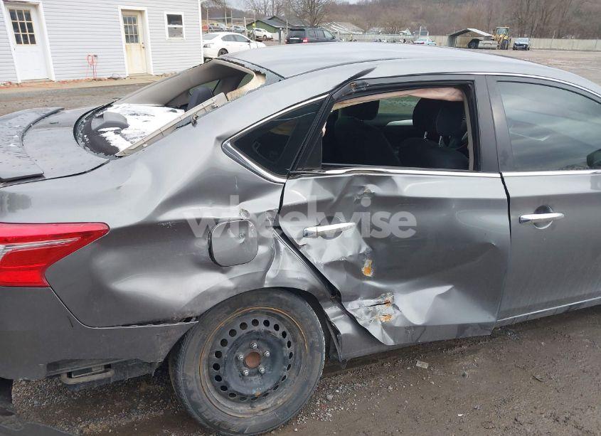 Photo 6 of 2017 Nissan Sentra S (VIN 3N1AB7APXHY245234)