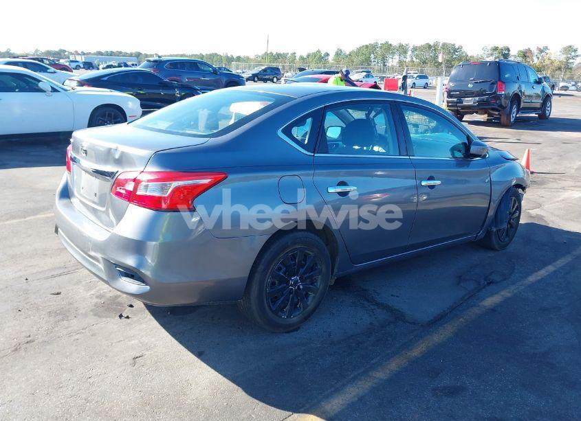 Photo 4 of 2017 Nissan Sentra S (VIN 3N1AB7APXHY268898)