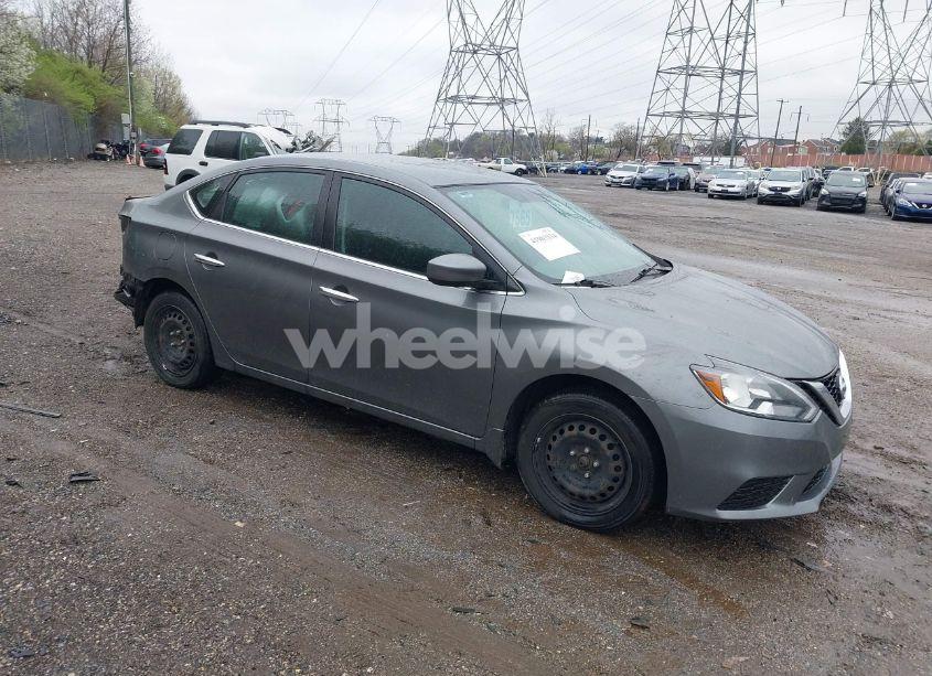2017 Nissan Sentra S (VIN 3N1AB7APXHY278962) main photo