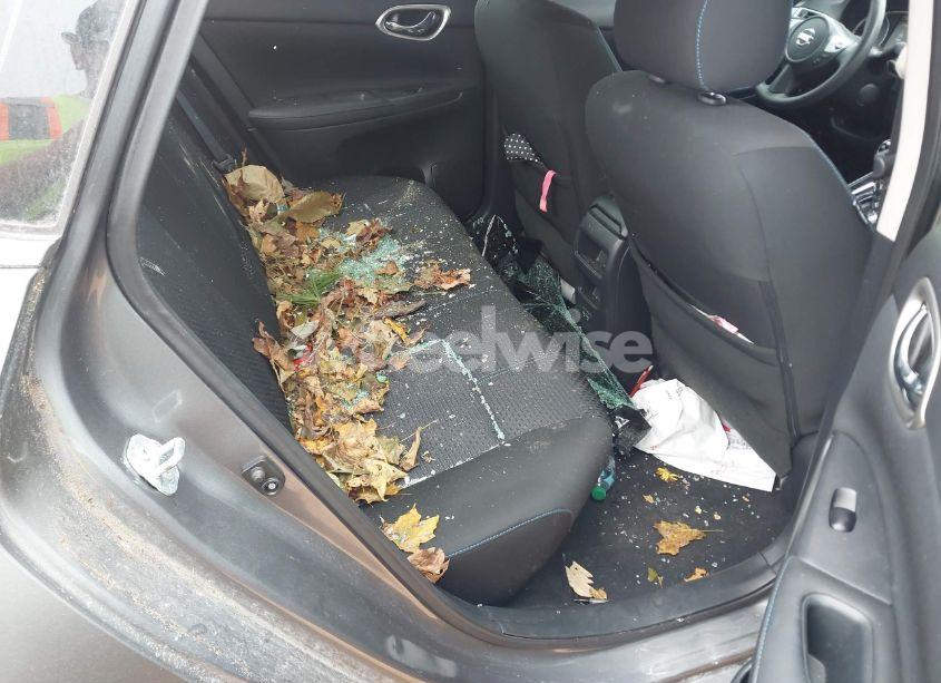 Photo 8 of 2017 Nissan Sentra SR (VIN 3N1AB7APXHY289122)