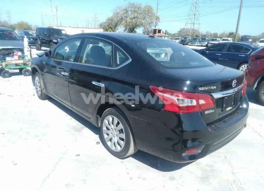 Photo 3 of 2017 Nissan Sentra SV (VIN 3N1AB7APXHY292327)