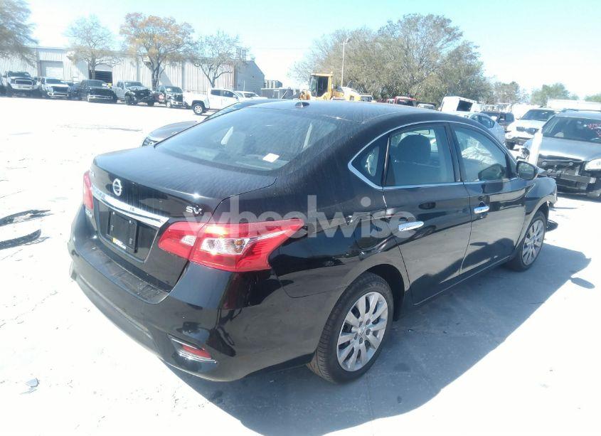 Photo 4 of 2017 Nissan Sentra SV (VIN 3N1AB7APXHY292327)