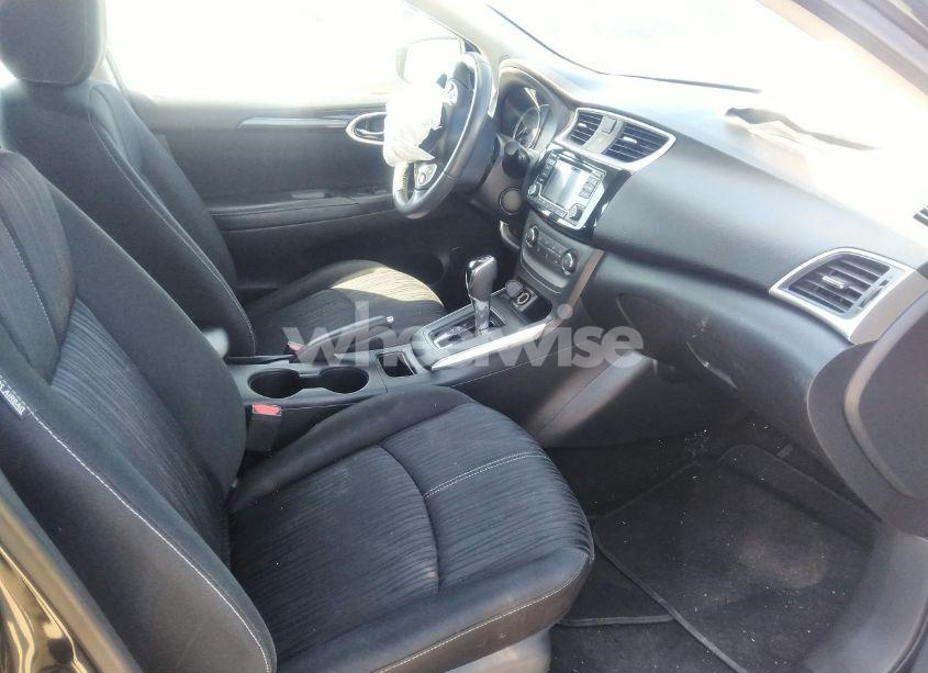 Photo 5 of 2017 Nissan Sentra SV (VIN 3N1AB7APXHY292327)