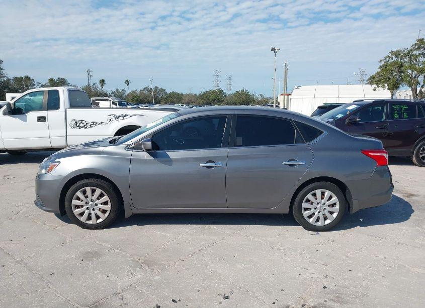 Photo 14 of 2017 Nissan Sentra SV (VIN 3N1AB7APXHY299861)