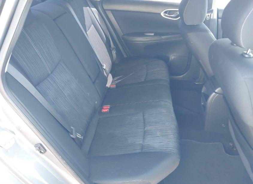 Photo 8 of 2017 Nissan Sentra SV (VIN 3N1AB7APXHY299861)