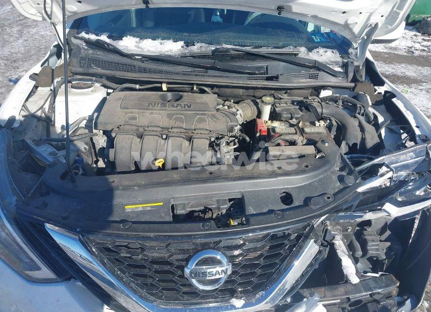 Photo 10 of 2017 Nissan Sentra SV (VIN 3N1AB7APXHY302659)