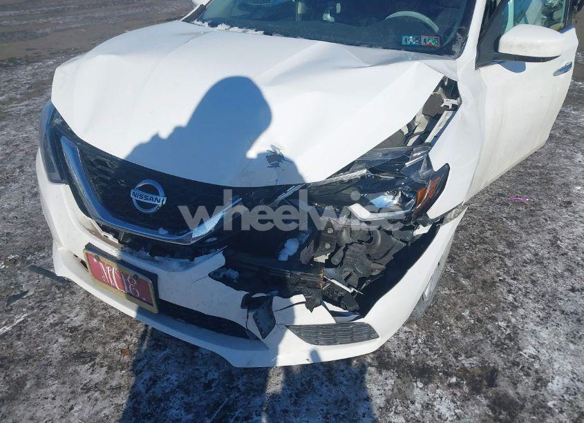 Photo 6 of 2017 Nissan Sentra SV (VIN 3N1AB7APXHY302659)