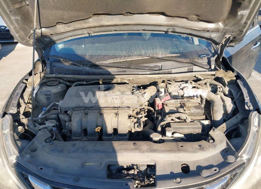 Photo 10 of 2017 Nissan Sentra S (VIN 3N1AB7APXHY303696)