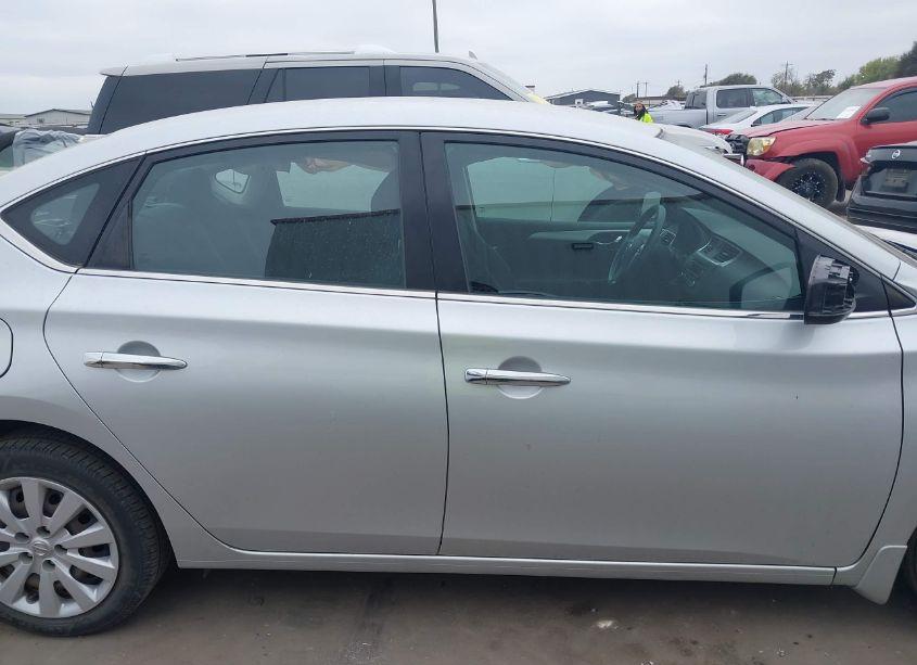 Photo 14 of 2017 Nissan Sentra S (VIN 3N1AB7APXHY329392)