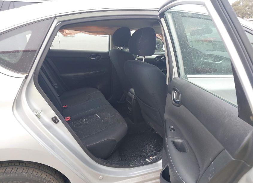 Photo 8 of 2017 Nissan Sentra S (VIN 3N1AB7APXHY329392)