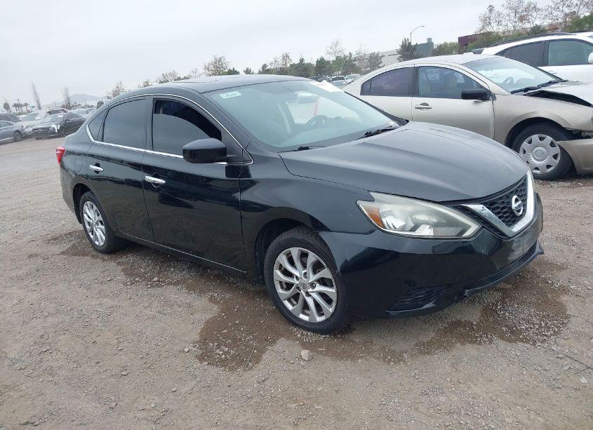 2017 Nissan Sentra SV (VIN 3N1AB7APXHY331224) main photo