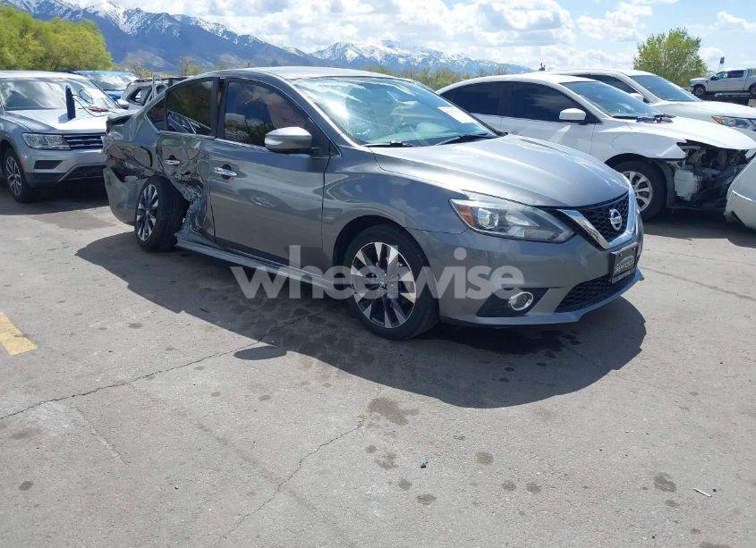 2017 Nissan Sentra SR (VIN 3N1AB7APXHY336522) main photo