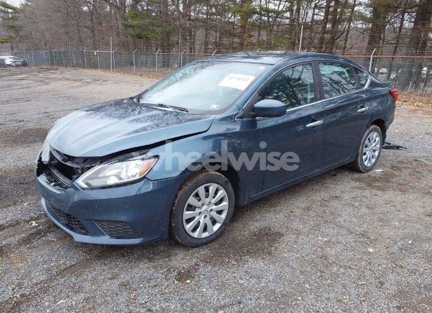 Photo 2 of 2017 Nissan Sentra SV (VIN 3N1AB7APXHY348301)