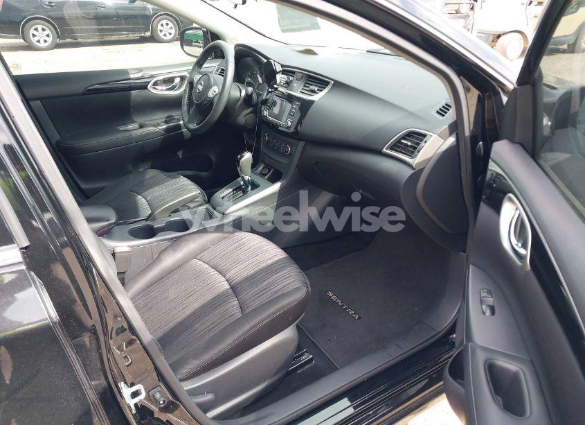 Photo 5 of 2017 Nissan Sentra SV (VIN 3N1AB7APXHY355023)