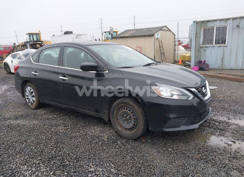 2017 Nissan Sentra S (VIN 3N1AB7APXHY356267) main photo