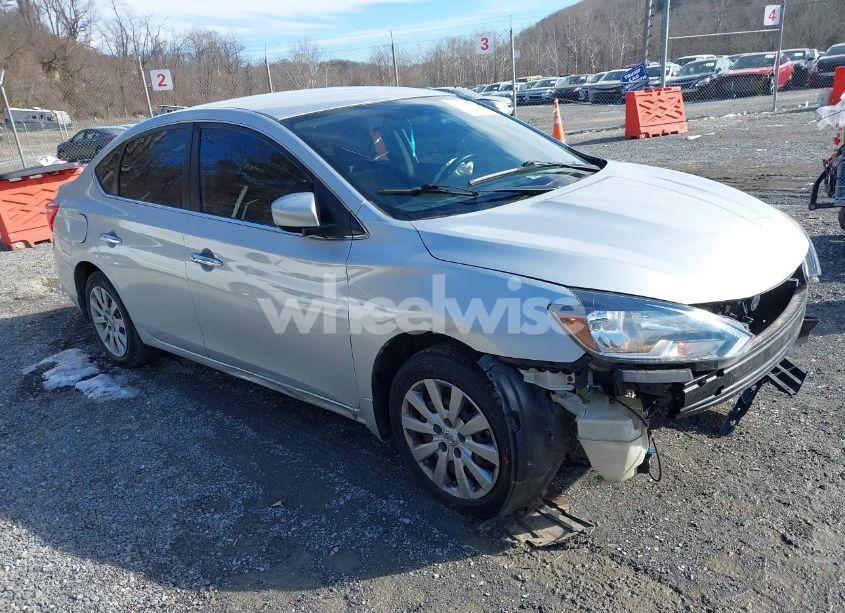 2017 Nissan Sentra SV (VIN 3N1AB7APXHY360206) main photo