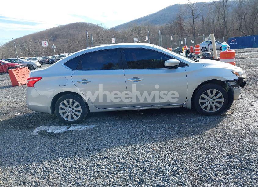 Photo 13 of 2017 Nissan Sentra SV (VIN 3N1AB7APXHY360206)