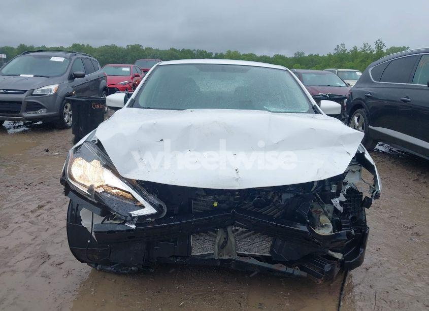 Photo 13 of 2017 Nissan Sentra SV (VIN 3N1AB7APXHY360450)