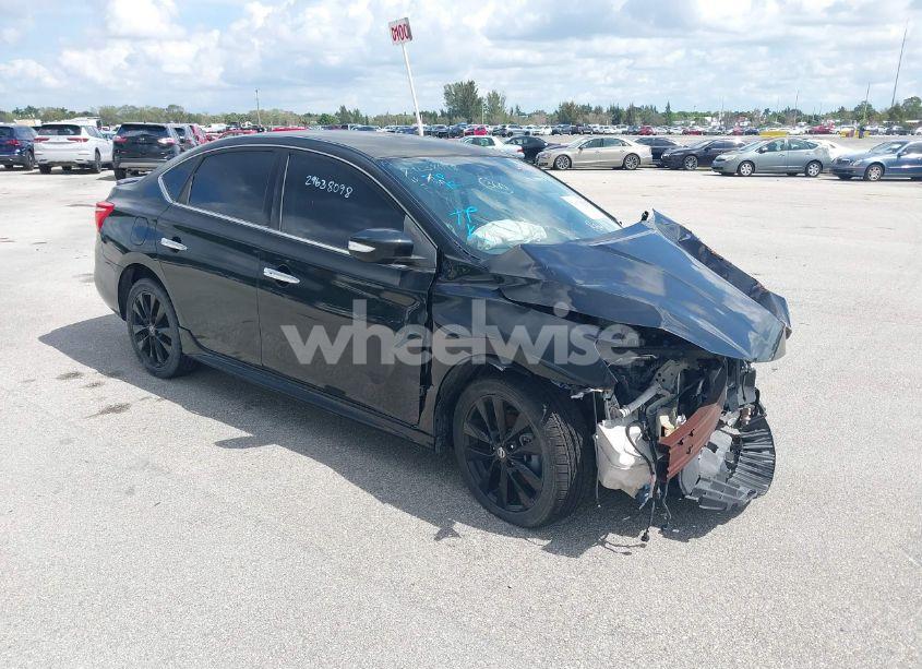 2017 Nissan Sentra SR (VIN 3N1AB7APXHY360609) main photo