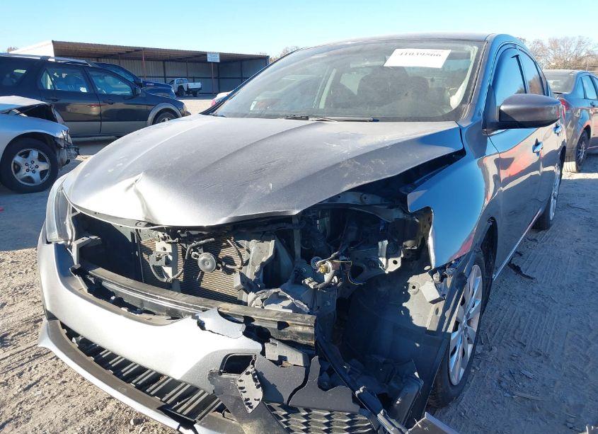 Photo 6 of 2017 Nissan Sentra S (VIN 3N1AB7APXHY364465)