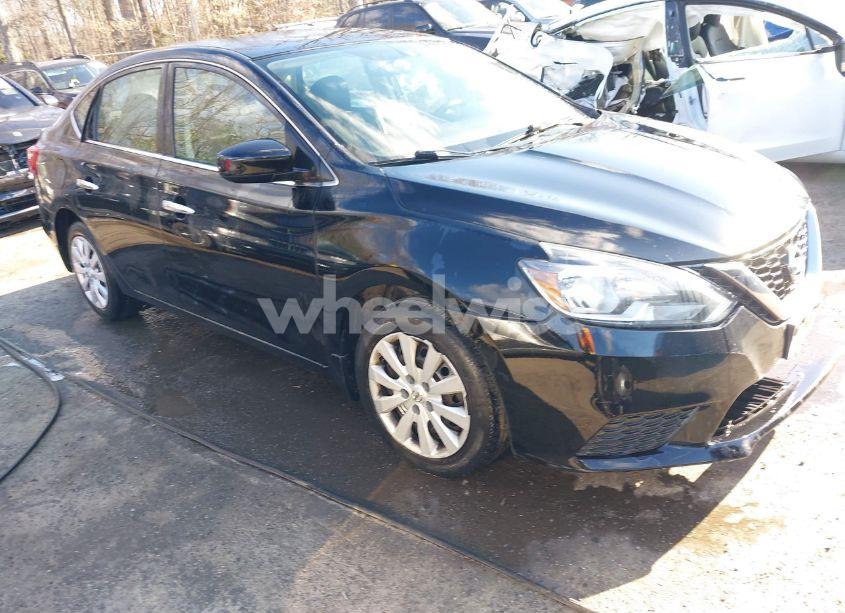 2017 Nissan Sentra S (VIN 3N1AB7APXHY364529) main photo