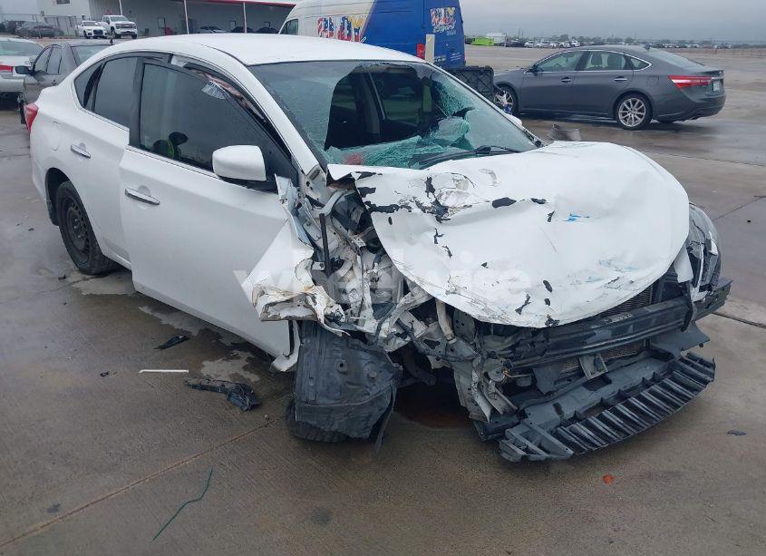 2017 Nissan Sentra S (VIN 3N1AB7APXHY371786) main photo