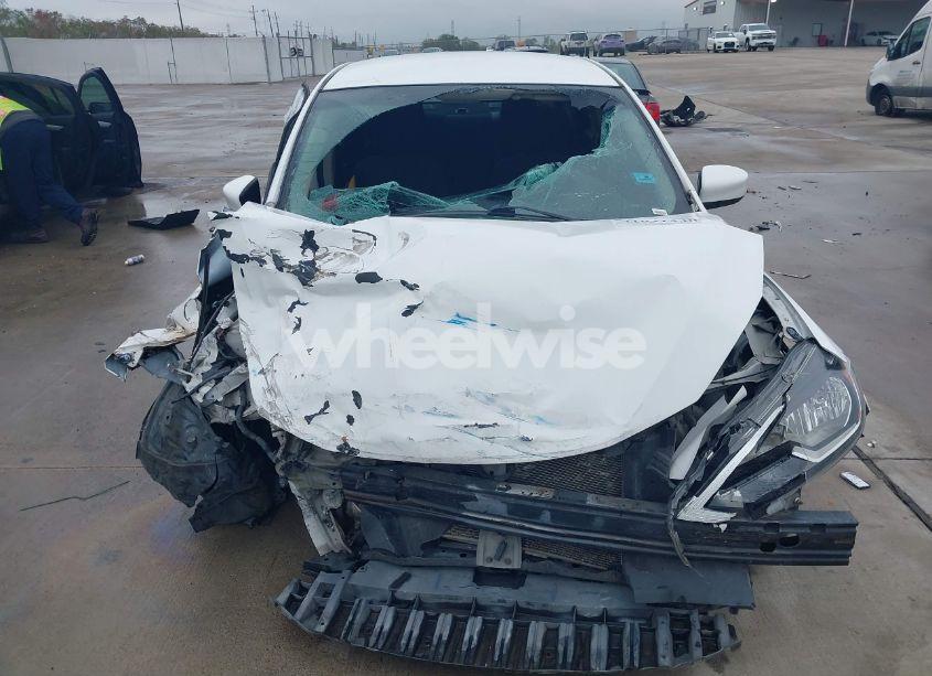 Photo 12 of 2017 Nissan Sentra S (VIN 3N1AB7APXHY371786)