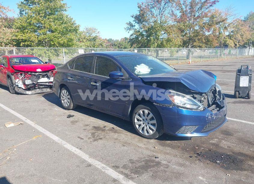 2017 Nissan Sentra SV (VIN 3N1AB7APXHY379936) main photo