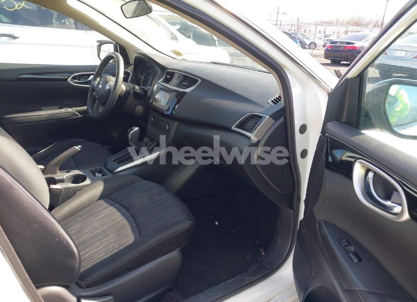 Photo 5 of 2017 Nissan Sentra SV (VIN 3N1AB7APXHY389480)