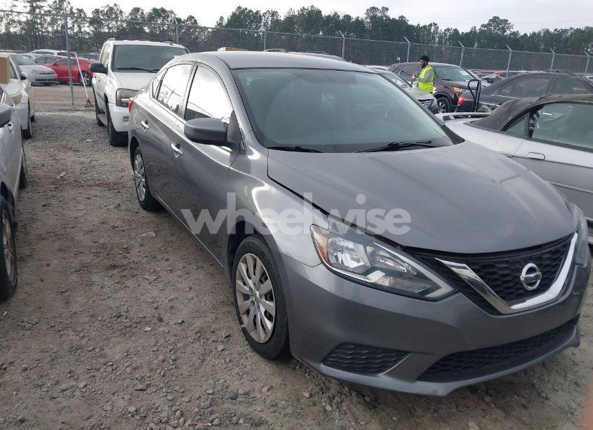 2017 Nissan Sentra S (VIN 3N1AB7APXHY395232) main photo