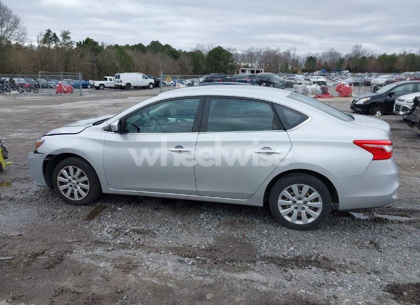 Photo 14 of 2017 Nissan Sentra S (VIN 3N1AB7APXHY397871)