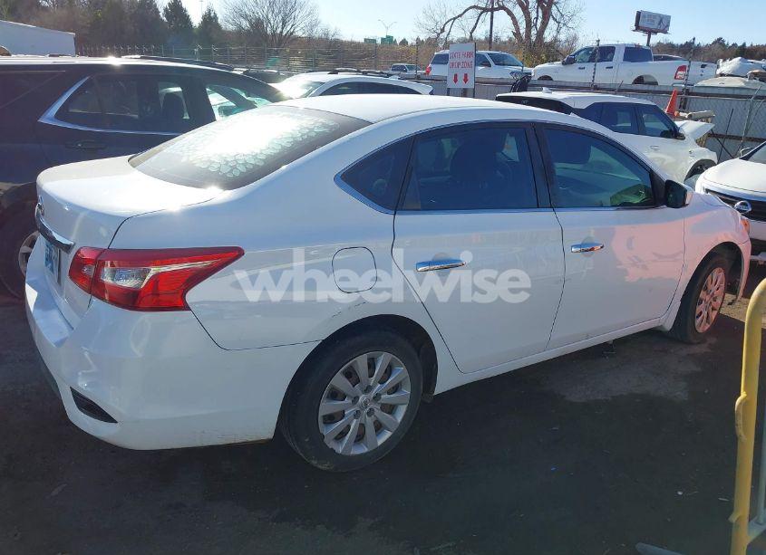 Photo 13 of 2017 Nissan Sentra S (VIN 3N1AB7APXHY400395)