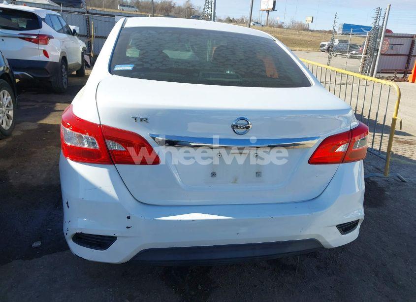 Photo 16 of 2017 Nissan Sentra S (VIN 3N1AB7APXHY400395)