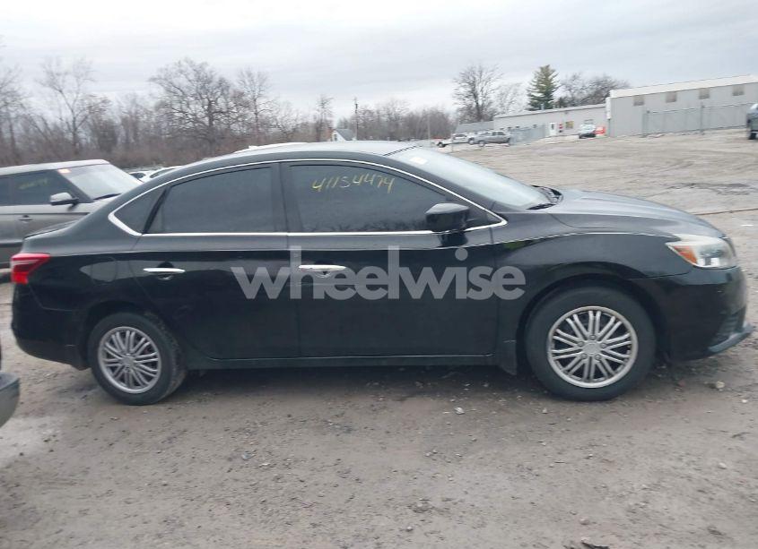 Photo 13 of 2017 Nissan Sentra SV (VIN 3N1AB7APXHY404236)