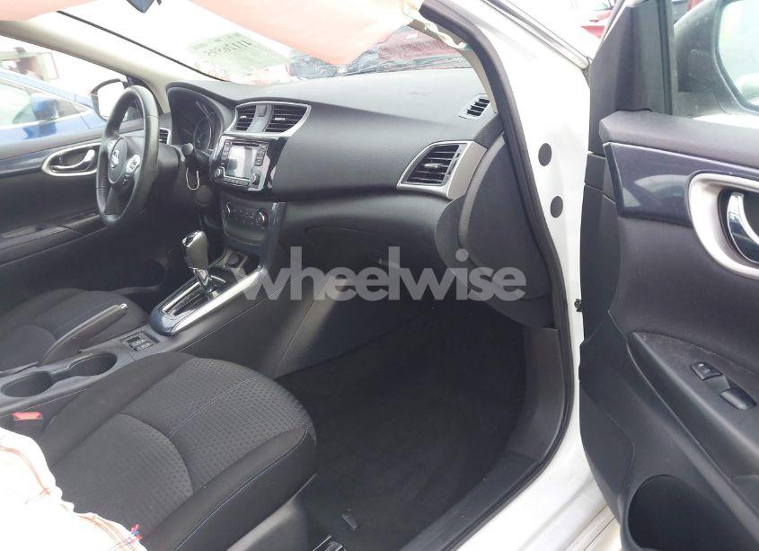 Photo 5 of 2017 Nissan Sentra SR (VIN 3N1AB7APXHY407377)