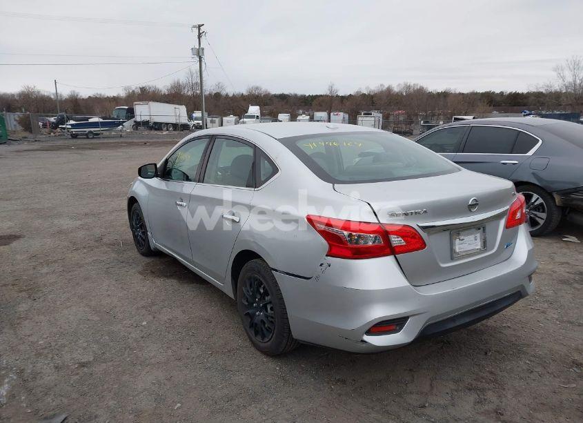 Photo 3 of 2017 Nissan Sentra SV (VIN 3N1AB7APXHY411140)