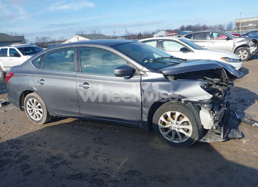 Photo 14 of 2018 Nissan Sentra SV (VIN 3N1AB7APXJL618730)