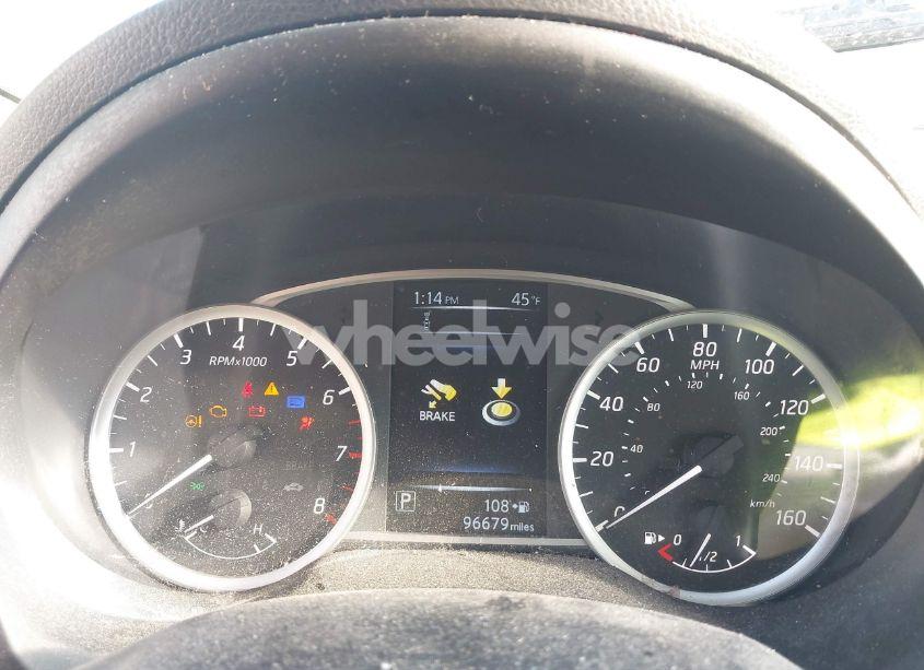 Photo 16 of 2018 Nissan Sentra SV (VIN 3N1AB7APXJL618730)