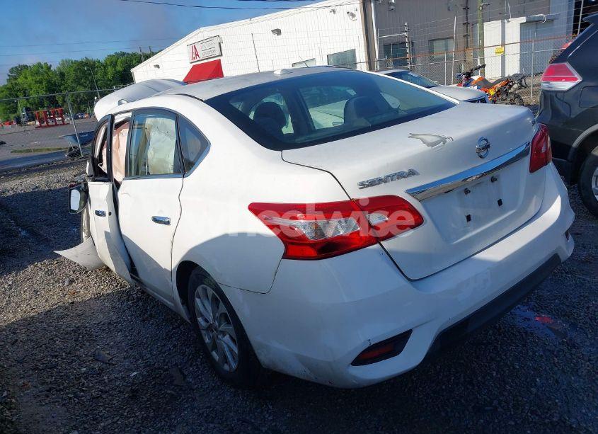 Photo 3 of 2018 Nissan Sentra SV (VIN 3N1AB7APXJL628223)