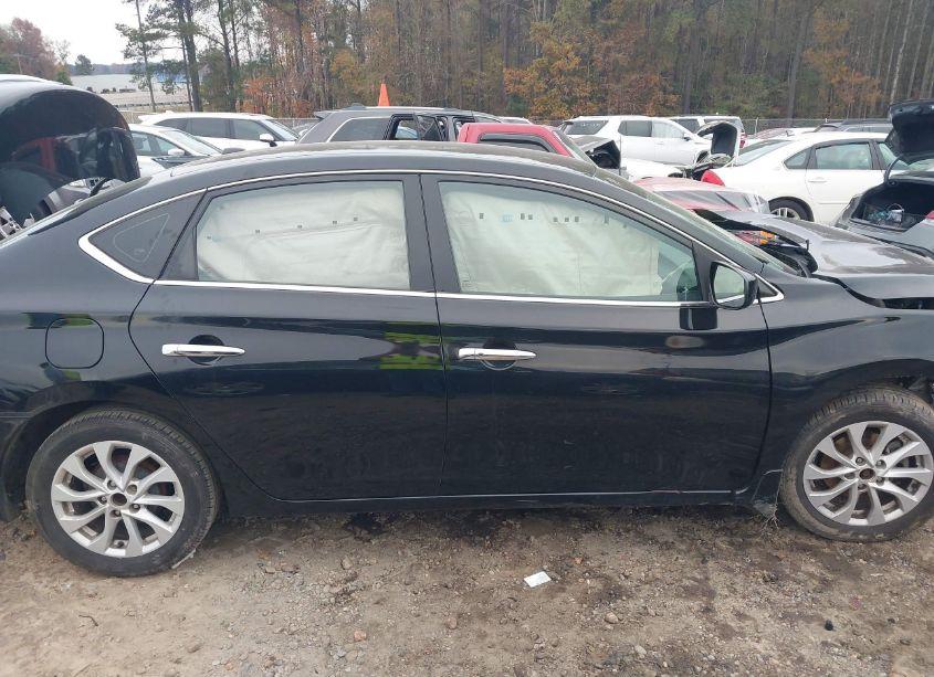 Photo 13 of 2018 Nissan Sentra SV (VIN 3N1AB7APXJL635527)