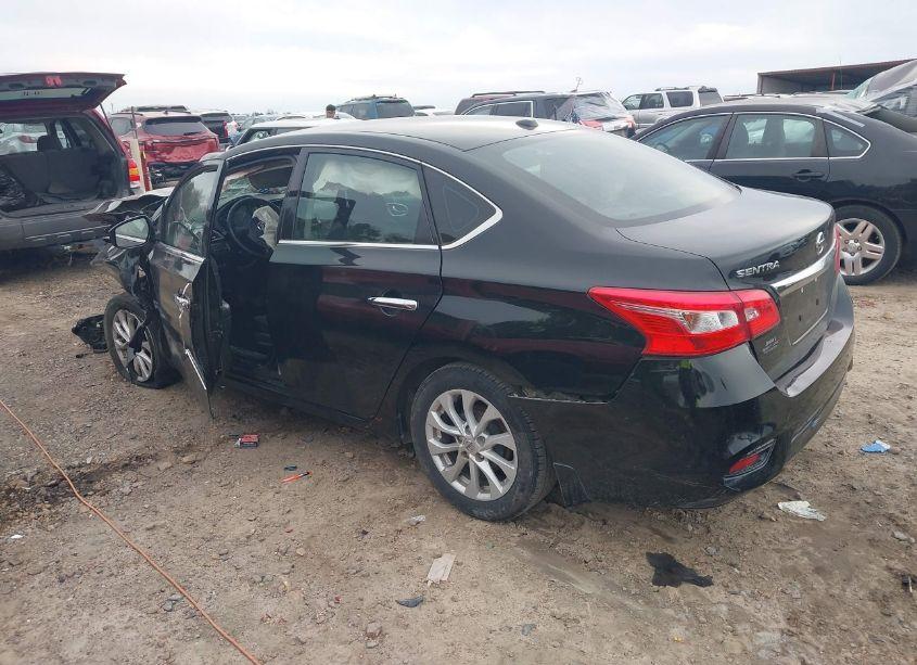 Photo 3 of 2018 Nissan Sentra SV (VIN 3N1AB7APXJL635527)