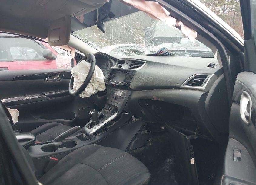 Photo 5 of 2018 Nissan Sentra SV (VIN 3N1AB7APXJL635527)