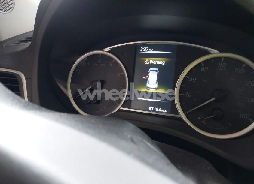 Photo 7 of 2018 Nissan Sentra SV (VIN 3N1AB7APXJL642798)